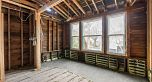 3044 GLEN DRIVE, Vancouver BC V5T 4C1