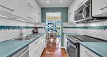 303 966 W 14 AVENUE, Vancouver BC V5Z 1R4