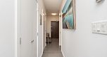 1709 688 Abbott Street