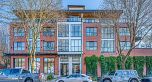 301 688 E 18th Avenue