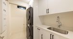 4039 W 11TH AVENUE, Vancouver BC V6R 2L6