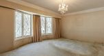 1812 Tasmania Crescent
