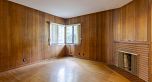 1812 Tasmania Crescent