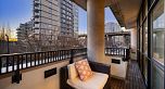 595 BEACH CRESCENT, Vancouver BC V6Z 3E4
