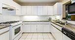 204 688 FAIRCHILD ROAD, Vancouver BC V5Z 4P7