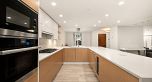 595 BEACH CRESCENT, Vancouver BC V6Z 3E4