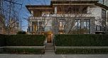 595 BEACH CRESCENT, Vancouver BC V6Z 3E4