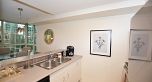303 588 BROUGHTON STREET, Vancouver BC V6G 3E3