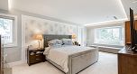 823 W 52nd Avenue
