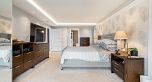 823 W 52nd Avenue
