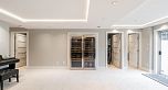 823 W 52nd Avenue