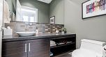 823 W 52nd Avenue