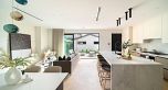 2 280 E 32 AVENUE, Vancouver BC V5V 2Y3
