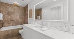 701 628 KINGHORNE MEWS, Vancouver BC V6Z 3H6