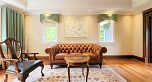 1527 Angus Drive