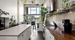414 289 ALEXANDER STREET, Vancouver BC V6A 1C2