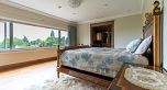 1527 Angus Drive