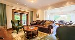 1527 Angus Drive