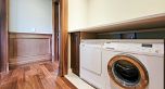 1527 Angus Drive