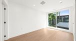 2 760 W 48th Avenue