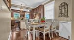 2385 W 7TH AVENUE, Vancouver BC V6K 1Y4