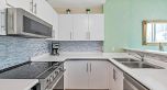 813 989 NELSON STREET, Vancouver BC V6Z 2S1