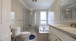 915 W 33rd Avenue