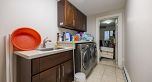 915 W 33rd Avenue
