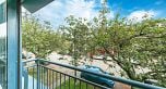 215 2001 WALL STREET, Vancouver BC V5L 5E4