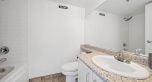 215 2001 WALL STREET, Vancouver BC V5L 5E4