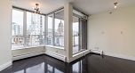 1106 58 Keefer Place