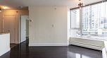 1106 58 Keefer Place