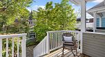 1 318 W 14th Avenue