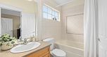 1 318 W 14th Avenue