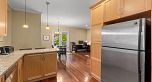 1 318 W 14th Avenue
