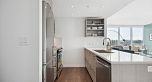 808 933 E Hastings Street
