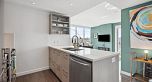 808 933 E Hastings Street