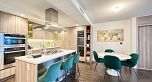 407 1768 COOK STREET, Vancouver BC V5Y 0N3