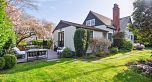 2562 Wallace Crescent