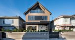 1 351 E 38th Avenue