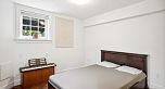 2562 Wallace Crescent