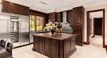 5376 Connaught Drive