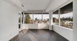 209 6383 Cambie Street