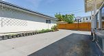 1033 E 39th Avenue