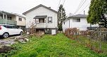 3065 E 45th Avenue
