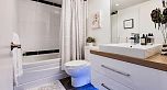 226 188 Keefer Place