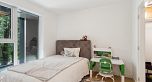 1577 W 57th Avenue