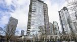 3207 583 Beach Crescent