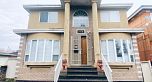 2178 E 49th Avenue