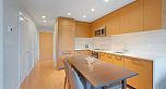 1709 5728 Berton Avenue